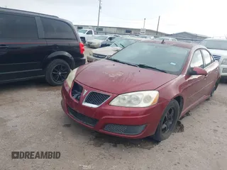 2010 Pontiac G6 w/1SB with VIN 1G2ZA5E06A4130034, listed as a IAAI auction lot 41921617 with 205,319 mi miles. Bid and sale history available at carsss.com. Image 2.