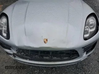2018 Porsche Macan S с VIN WP1AB2A5XJLB32766, выставлен на аукционе Copart как лот 59599545 с пробегом 60 299 миль миль и Списание • Salvage title. История ставок и продаж доступна на DreamBid. Изображение 12.