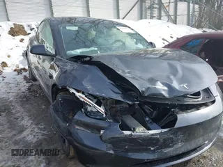 2025 Tesla Model 3 Long Range z VIN 5YJ3E1EB5SF880681, wystawiony jako IAAI lot #41429855 z przebiegiem 747 mil mil oraz . Historia ofert i sprzedaży dostępna na DreamBid. Obrazek 20.