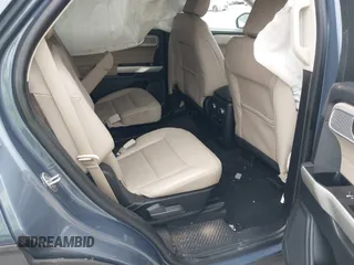 2021 Ford Explorer Limited with VIN 1FMSK8FHXMGB92339, listed as a IAAI auction lot 42016817 with 47,299 mi miles. Bid and sale history available at carsss.com. Image 8.