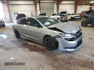 2015 Chrysler 200 S with VIN 1C3CCCBG7FN711906, listed as a Copart auction lot 70370874 with 102,033 mi miles and Clean Title. Bid and sale history available at DreamBid. Image 4.