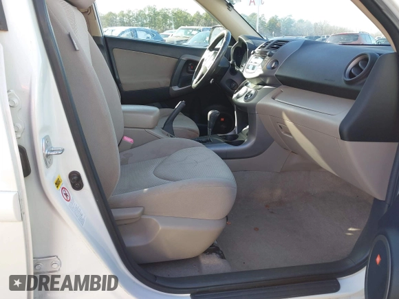 2008 Toyota RAV4 Ltd with VIN JTMZK31V385022828, listed as a IAAI auction lot 41577387 with 193,421 mi miles. Bid and sale history available at carsss.com. Image 5.