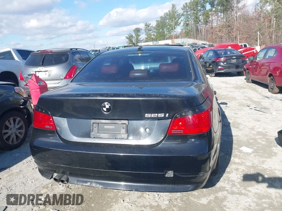 2007 BMW 5 Series 525i with VIN WBANE53517CW62137, listed as a IAAI auction lot 41163353 with 224,428 mi miles and . Bid and sale history available at carsss.com. Image 16.