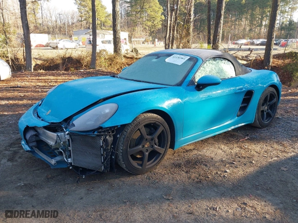 2017 Porsche 718 Boxster with VIN WP0CA2A82HS221013, listed as a IAAI auction lot 41156964 with 71,086 mi miles. Bid and sale history available at carsss.com. Image 18.
