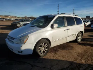2010 Kia Sedona EX with VIN KNDMH4C31A6361629, listed as a Copart auction lot 84851224 with 160,696 mi miles and Salvage Title. Bid and sale history available at carsss.com. Image 1.