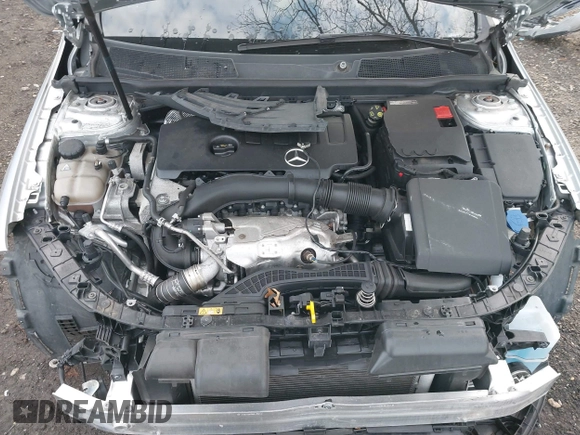 2021 Mercedes-Benz A 220 z VIN W1K3G4FBXMJ273221, wystawiony jako IAAI lot #41829672 z przebiegiem 39 164 mil mil oraz . Historia ofert i sprzedaży dostępna na DreamBid. Obrazek 10.