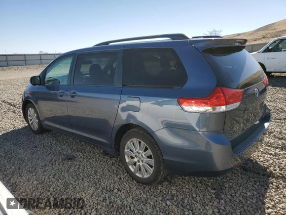 2014 Toyota Sienna LE with VIN 5TDJK3DC7ES081393, listed as a Copart auction lot 46713665 with 184,986 mi miles and Clean Title. Bid and sale history available at DreamBid. Image 2.