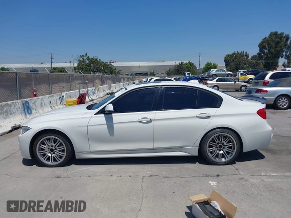 2013 BMW 3 Series 335i with VIN WBA3A9C53DF476040, listed as a IAAI auction lot 42732396 with 96,924 mi miles and . Bid and sale history available at DreamBid. Image 15.