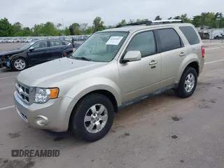 2011 Ford Escape Limited z VIN 1FMCU0E76BKB27636, wystawiony jako IAAI lot #42252287 z przebiegiem 189 216 mil mil oraz . Historia ofert i sprzedaży dostępna na DreamBid. Obrazek 2.
