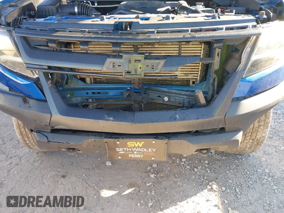 2018 Chevrolet Colorado 4WD ZR2 with VIN 1GCPTEE10J1288344, listed as a IAAI auction lot 40966394 with 118,056 mi miles. Bid and sale history available at carsss.com. Image 6.