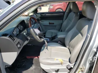 2006 Chrysler 300 Touring with VIN 2C3KA53G66H115237, listed as a Copart auction lot 68828744 with 145,860 mi miles and Clean Title. Bid and sale history available at carsss.com. Image 7.
