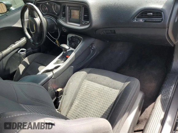 2016 Dodge Challenger SXT with VIN 2C3CDZAG4GH193152, listed as a Copart auction lot 60660705 with 121,621 mi miles and Salvage title. Bid and sale history available at DreamBid. Image 8.