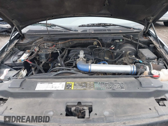 2001 Ford F-150 XL with VIN 2FTZF07211CA54107, listed as a IAAI auction lot 41450483 with 153,699 mi miles. Bid and sale history available at carsss.com. Image 10.