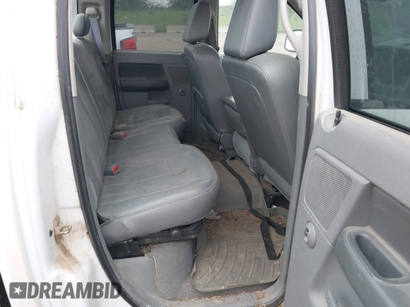 2006 Dodge 1500 SLT z VIN 1D7HU18286S686472, wystawiony jako IAAI lot #42395263 z przebiegiem 196 124 mil mil oraz . Historia ofert i sprzedaży dostępna na DreamBid. Obrazek 8.