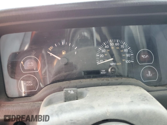 2000 Jeep Cherokee SE with VIN 1J4FF28S9YL133208, listed as a Copart auction lot 63827924 with 0 mi miles and Salvage Title. Bid and sale history available at carsss.com. Image 9.