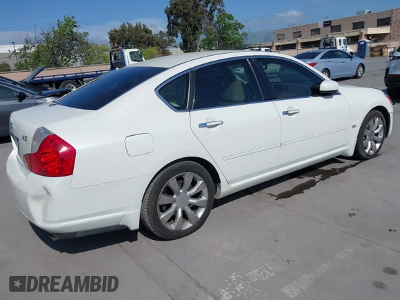 2007 Infiniti M Sport with VIN JNKAY01E97M307725, listed as a IAAI auction lot 42066474 with 211,377 mi miles. Bid and sale history available at carsss.com. Image 4.