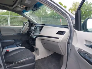 2011 Toyota Sienna SE with VIN 5TDXK3DC4BS152605, listed as a IAAI auction lot 42197758 with 202,829 mi miles and . Bid and sale history available at DreamBid. Image 5.