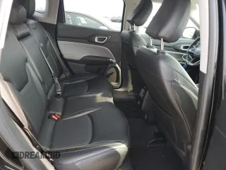 2022 Jeep Compass Latitude Lux с VIN 3C4NJDFB4NT195257, выставлен на аукционе Copart как лот 60707315 с пробегом 20 113 миль миль и Списание • Salvage title. История ставок и продаж доступна на DreamBid. Изображение 11.