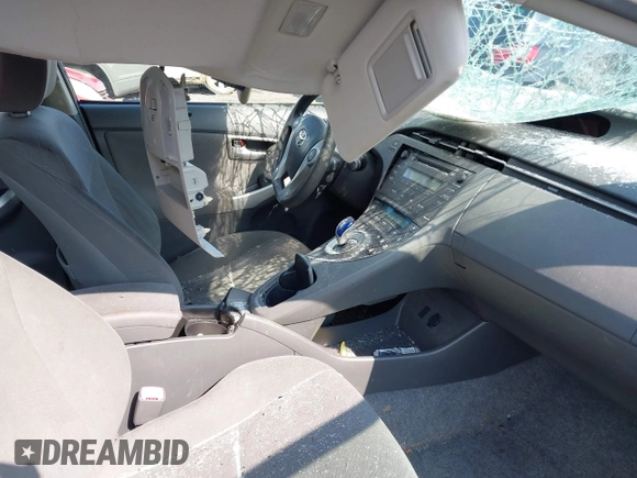 2010 Toyota Prius II with VIN JTDKN3DU2A0173643, listed as a IAAI auction lot 42088644 with 141,114 mi miles. Bid and sale history available at carsss.com. Image 5.