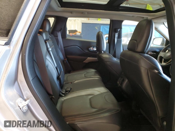 2018 Jeep Cherokee Limited z VIN 1C4PJMDB7JD614682, wystawiony jako Copart lot #52848895 z przebiegiem 137 873 mil mil oraz Szkoda całkowita • Salvage title. Historia ofert i sprzedaży dostępna na DreamBid. Obrazek 11.