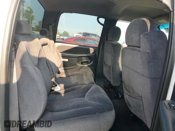 2002 GMC Sierra 1500HD SLE z VIN 1GTGK13U22F137583, wystawiony jako Copart lot #65997484 z przebiegiem 399 610 mil mil oraz Tytuł czysty. Historia ofert i sprzedaży dostępna na DreamBid. Obrazek 10.