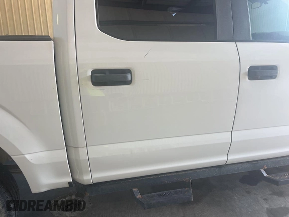 2017 Ford F-150 XL with VIN 1FTEW1EP5HKD62194, listed as a IAAI auction lot 42734096 with 161,527 mi miles and . Bid and sale history available at DreamBid. Image 4.