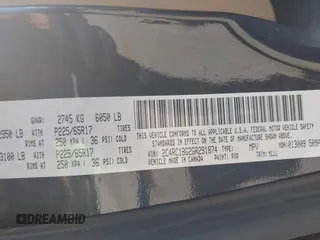 2016 Chrysler Town & Country Touring with VIN 2C4RC1BG2GR291874, listed as a IAAI auction lot 42167607 with 265,316 mi miles. Bid and sale history available at carsss.com. Image 9.