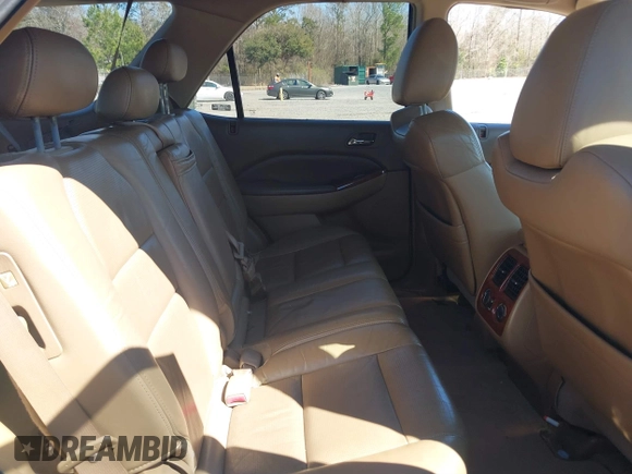 2005 Acura MDX Touring z VIN 2HNYD18885H522833, wystawiony jako IAAI lot #41739203 z przebiegiem 179 021 mil mil oraz . Historia ofert i sprzedaży dostępna na DreamBid. Obrazek 8.