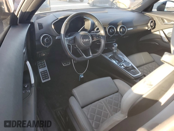 2016 Audi TT 2.0T z VIN TRUC5AFV3G1020339, wystawiony jako Copart lot #84490084 z przebiegiem Nie podano mil oraz Szkody całkowita. Historia ofert i sprzedaży dostępna na DreamBid. Obrazek 8.