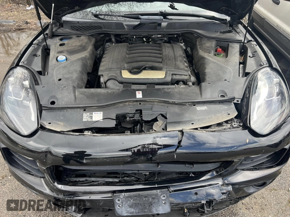 2016 Porsche Cayenne with VIN WP1AA2A26GKA13040, listed as a IAAI auction lot 42019833 with 87,594 mi miles and . Bid and sale history available at DreamBid. Image 9.