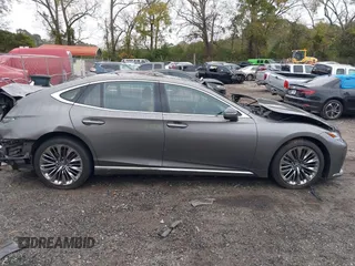 2021 Lexus LS with VIN JTHD51FF7M5013906, listed as a IAAI auction lot 40798850 with 16,535 mi miles. Bid and sale history available at carsss.com. Image 13.