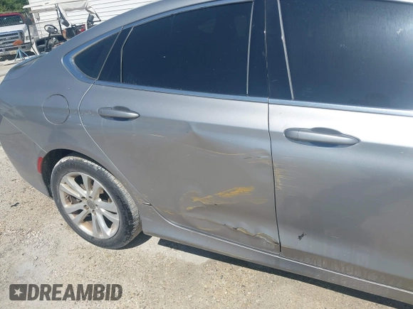 2016 Chrysler 200 LX with VIN 1C3CCCFB0GN194075, listed as a IAAI auction lot 41728908 with 124,776 mi miles. Bid and sale history available at carsss.com. Image 6.