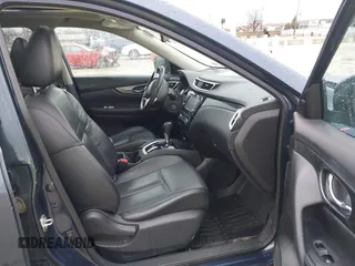 2015 Nissan Rogue SV with VIN 5N1AT2MV2FC792815, listed as a IAAI auction lot 41726739 with 206,296 mi miles. Bid and sale history available at carsss.com. Image 5.