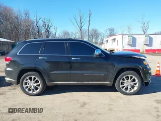 2020 Jeep Grand Cherokee Summit with VIN 1C4RJFJGXLC127554, listed as a IAAI auction lot 41600201 with 40,819 mi miles and . Bid and sale history available at DreamBid. Image 13.