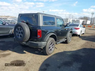 2024 Ford Bronco Big Bend с VIN 1FMDE7AH2RLA80523, выставлен на аукционе IAAI как лот 41452287 с пробегом 3 490 миль миль и . История ставок и продаж доступна на DreamBid. Изображение 4.