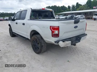 2020 Ford F-150 XL z VIN 1FTEW1EP3LFA05453, wystawiony jako IAAI lot #42644402 z przebiegiem 163 933 mil mil oraz . Historia ofert i sprzedaży dostępna na DreamBid. Obrazek 3.