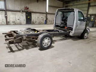2016 Ford Econoline Commercial with VIN 1FDWE3FL4GDC38852, listed as a Copart auction lot 84379104 with 133,182 mi miles and Salvage Title. Bid and sale history available at carsss.com. Image 3.