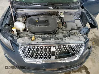 2019 Lincoln MKC Standard with VIN 5LMCJ1D93KUL46542, listed as a Copart auction lot 84537734 with 94,603 mi miles and Salvage Title. Bid and sale history available at DreamBid. Image 12.