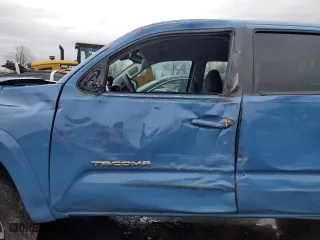 2019 Toyota Tacoma 4WD SR with VIN 3TMCZ5ANXKM248119, listed as a Copart auction lot 45759905 with 73,939 mi miles and Salvage Title. Bid and sale history available at carsss.com. Image 7.