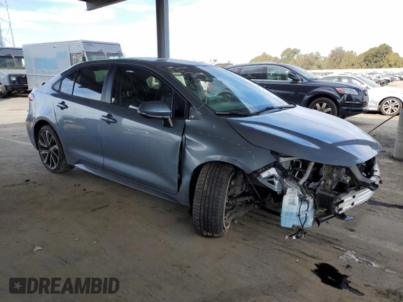 2021 Toyota Corolla XSE with VIN 5YFT4MCE1MP085183, listed as a Copart auction lot 47042545 with 34,416 mi miles and Salvage Title. Bid and sale history available at carsss.com. Image 4.