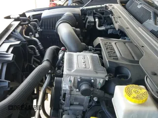 2019 Ram 1500 Rebel z VIN 1C6SRFLT1KN560260, wystawiony jako IAAI lot #42346505 z przebiegiem 134 862 mil mil oraz . Historia ofert i sprzedaży dostępna na DreamBid. Obrazek 19.