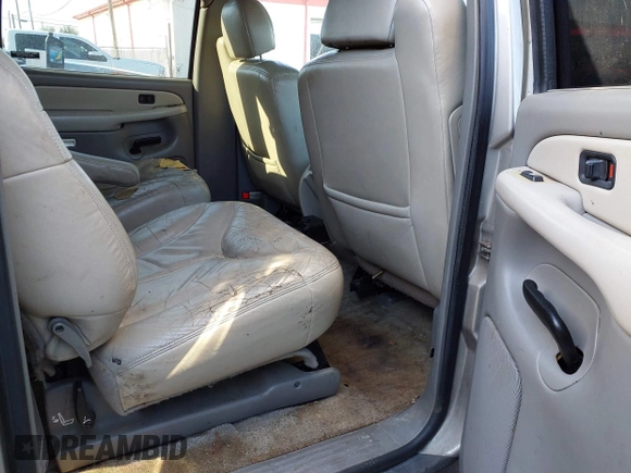 2001 GMC Yukon XL SLT with VIN 3GKEC16T81G149276, listed as a IAAI auction lot 41707537 with Not Provided miles. Bid and sale history available at carsss.com. Image 8.