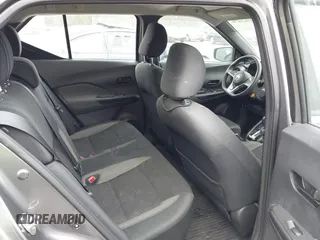 2020 Nissan Kicks S z VIN 3N1CP5BV9LL530914, wystawiony jako IAAI lot #41963479 z przebiegiem 93 062 mil mil oraz . Historia ofert i sprzedaży dostępna na DreamBid. Obrazek 8.
