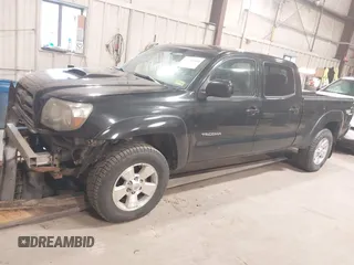 2009 Toyota Tacoma with VIN 3TMMU52N69M011591, listed as a IAAI auction lot 41941044 with 220,925 mi miles and . Bid and sale history available at DreamBid. Image 17.