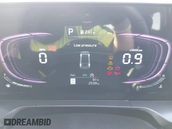 2025 Kia Telluride S with VIN 5XYP64GC3SG596092, listed as a IAAI auction lot 41686012 with 2,539 mi miles and . Bid and sale history available at DreamBid. Image 7.