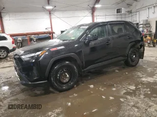 2024 Toyota RAV4 LE with VIN 2T3F1RFV4RC425973, listed as a Copart auction lot 43422345 with 26,682 mi miles and Salvage Title. Bid and sale history available at carsss.com. Image 1.