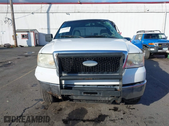2008 Ford F-150 XLT with VIN 1FTPW14588FB26446, listed as a IAAI auction lot 41536069 with 211,248 mi miles. Bid and sale history available at carsss.com. Image 12.