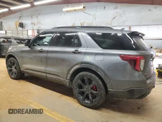 2024 Ford Explorer ST with VIN 1FM5K8GC1RGA79094, listed as a Copart auction lot 42359005 with 11,740 mi miles and Salvage Title. Bid and sale history available at carsss.com. Image 2.