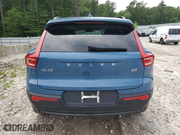 2023 Volvo XC40 Ultimate Dark Theme z VIN YV4L12UX6P2087430, wystawiony jako Copart lot #62543495 z przebiegiem 1 960 mil mil oraz Szkoda całkowita • Salvage title. Historia ofert i sprzedaży dostępna na DreamBid. Obrazek 6.