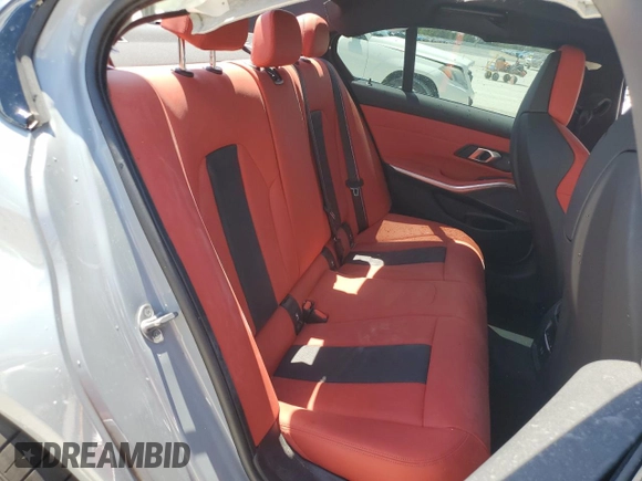 2025 BMW M3 Competition xDrive z VIN WBS33HJ0XSFT68891, wystawiony jako Copart lot #50525675 z przebiegiem Nie podano mil oraz Nie do naprawy • Non repairable. Historia ofert i sprzedaży dostępna na DreamBid. Obrazek 10.